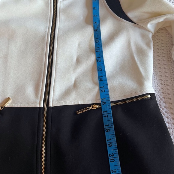 Jacket - Picture 7 of 7